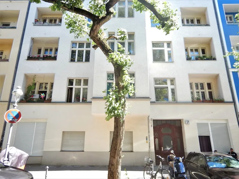 Sanierungsbedürftige  Singlewohnung — photo 1